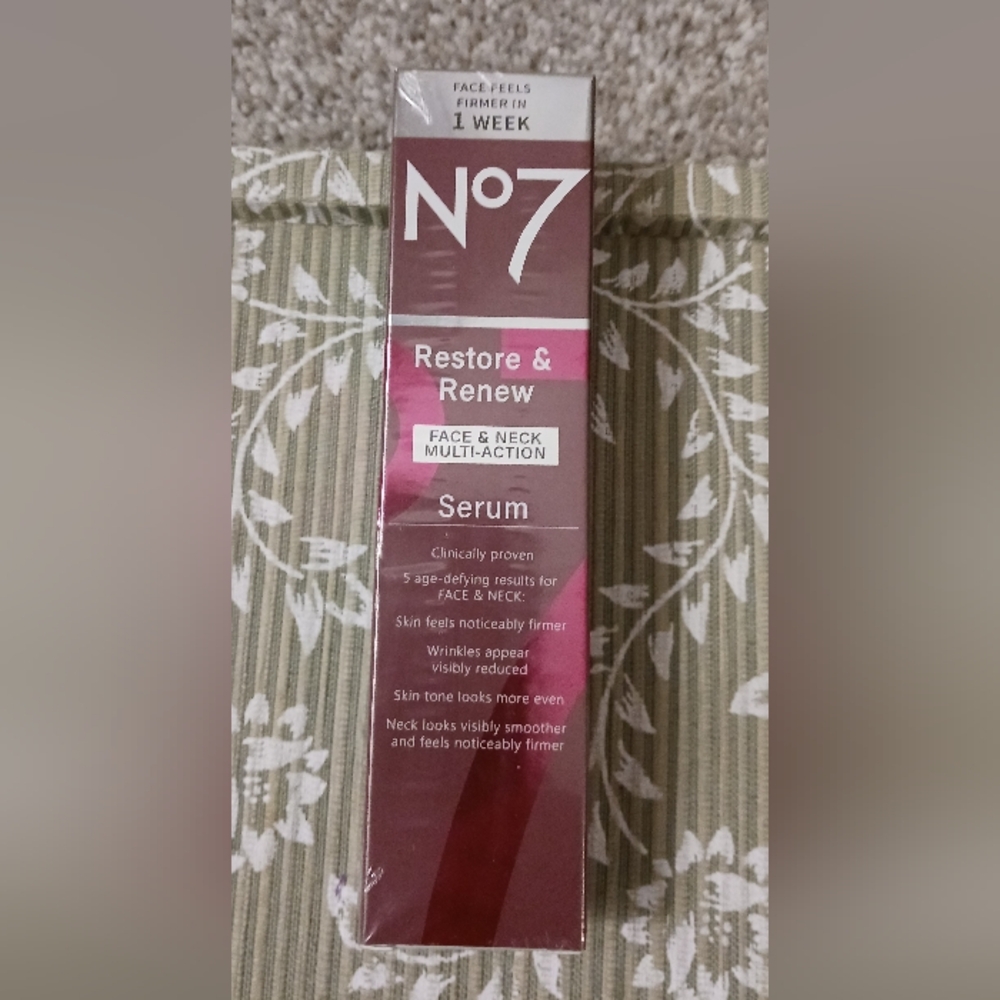 No7 Restore & Renew Face & Neck Multi-Action Serum